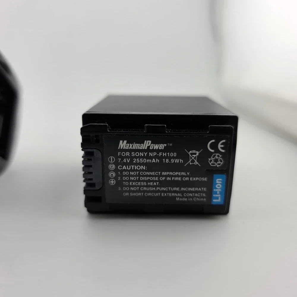 Sony Handycam HDR-CX100 HD Camcorder VCL-HA07A Lens Maximal Power Battery Tested